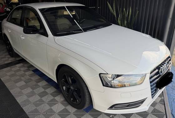 AUDI A4 2.0 TFSI AMBIENTE 183CV GASOLINA 4P MULTITRONIC